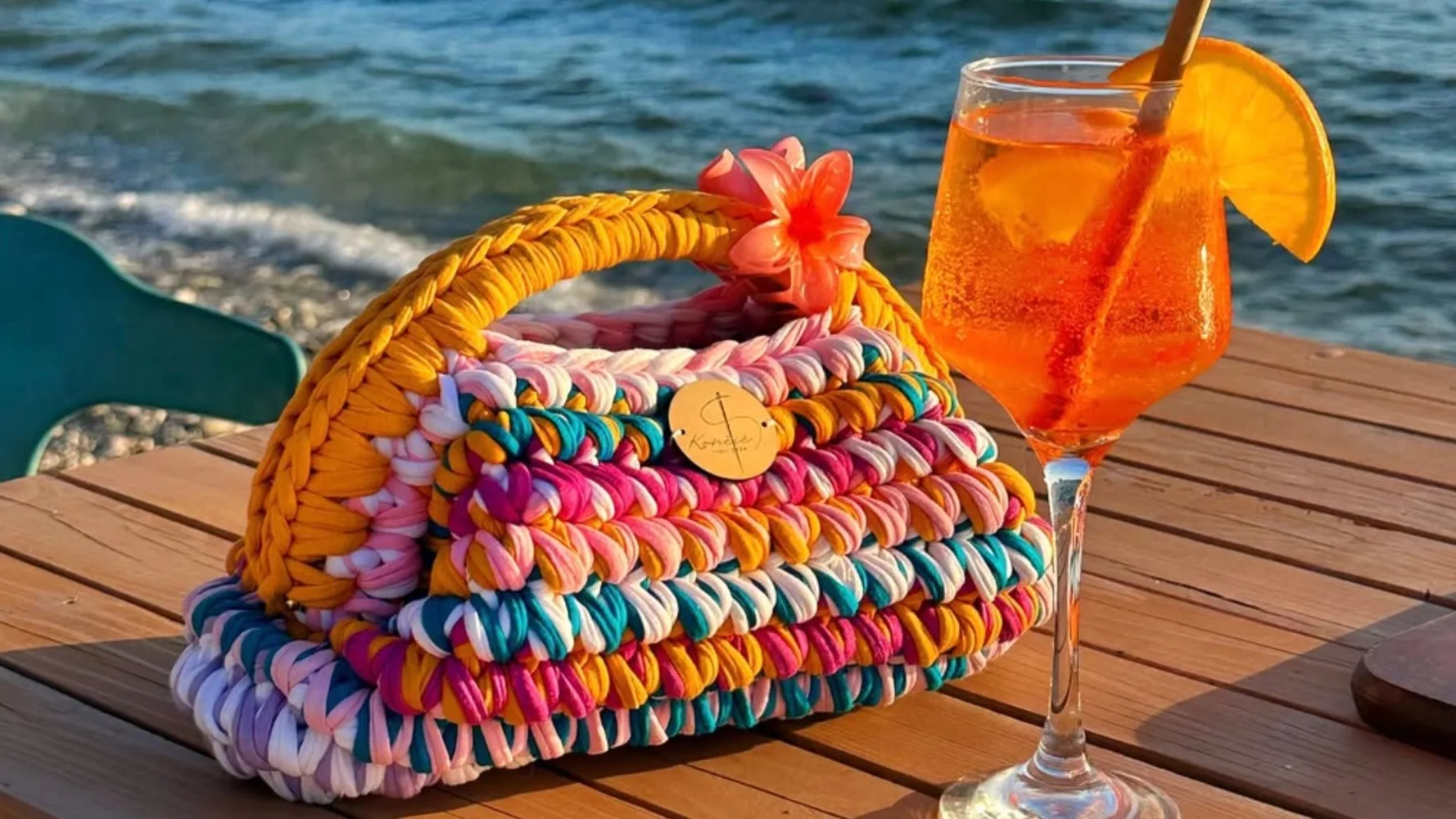 🍊🌸✨🤍🌊