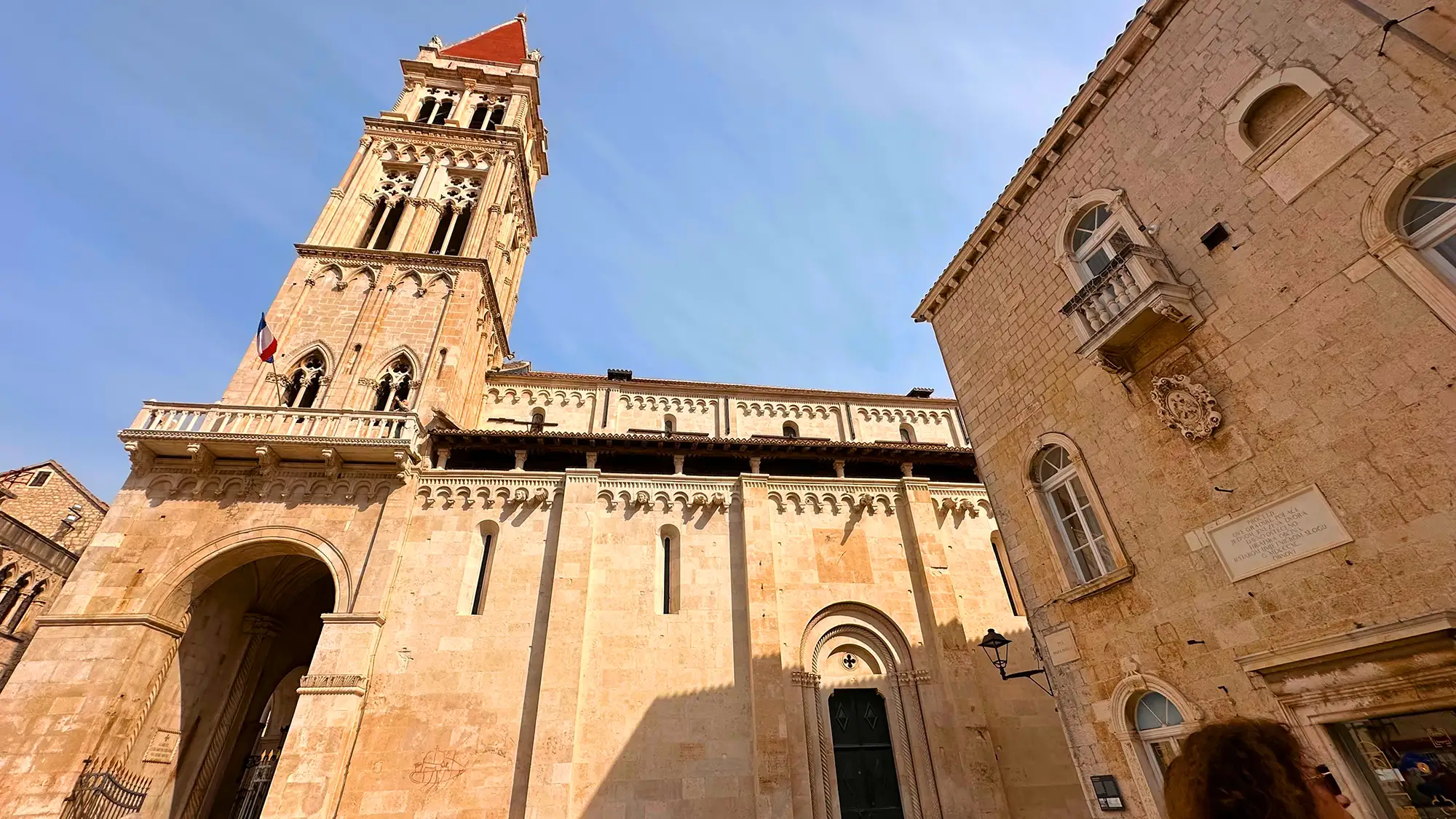 Blue Line Big historical tour with Trogir