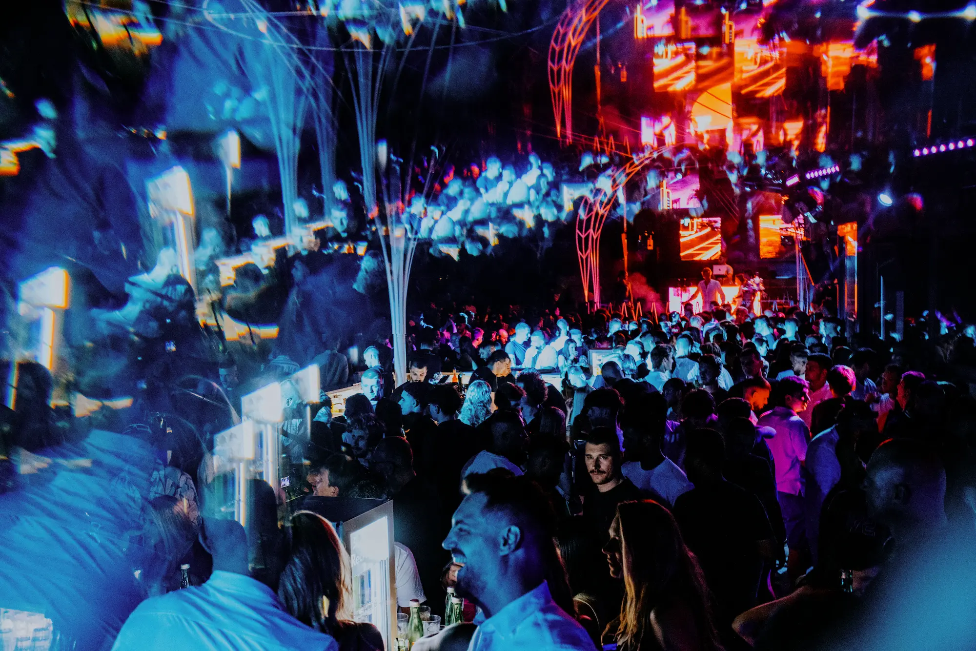 vanilla club split dress code Vanilla Club Split